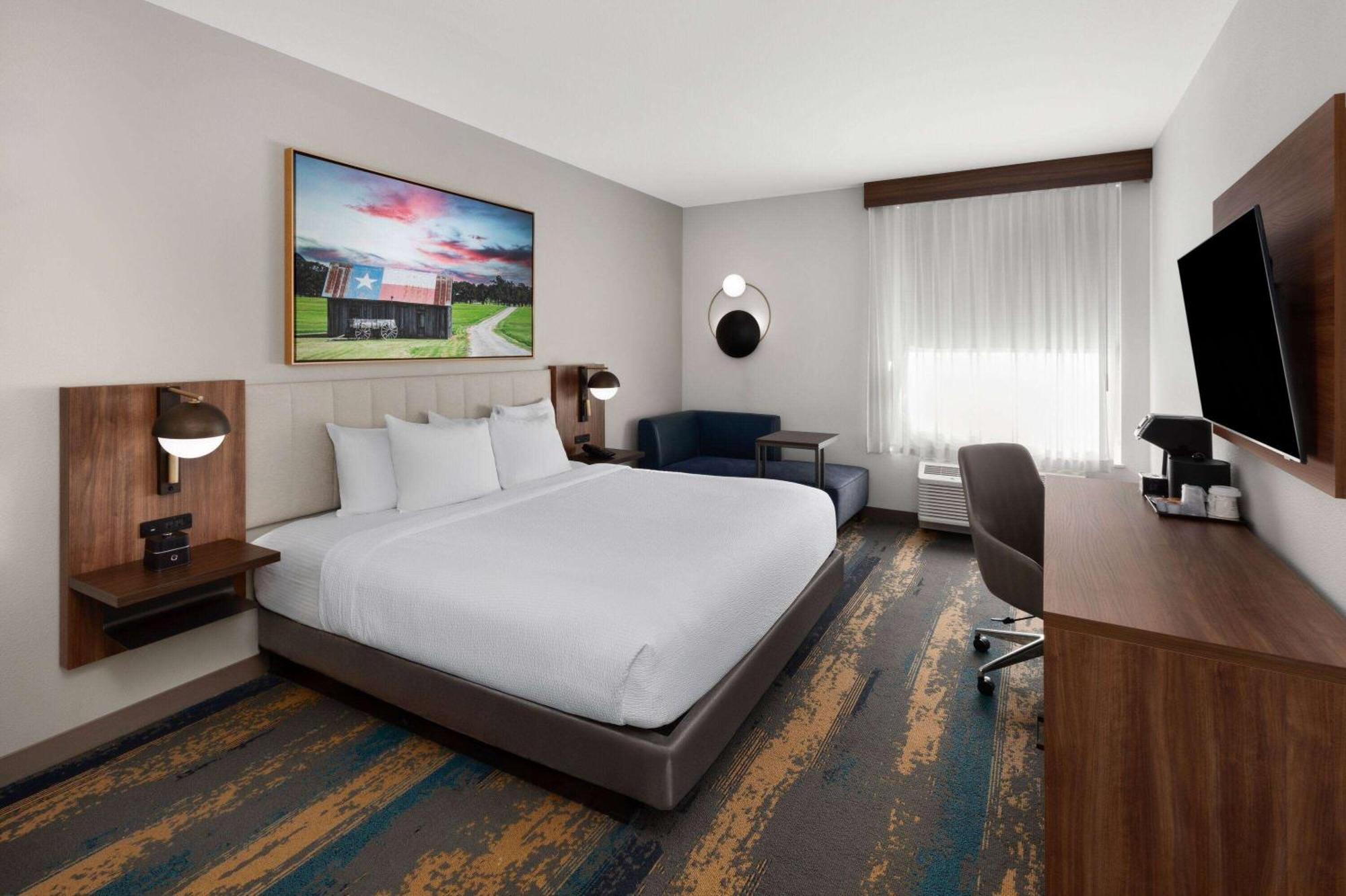 La Quinta Inn & Suites By Wyndham San Antonio At The Rim エクステリア 写真