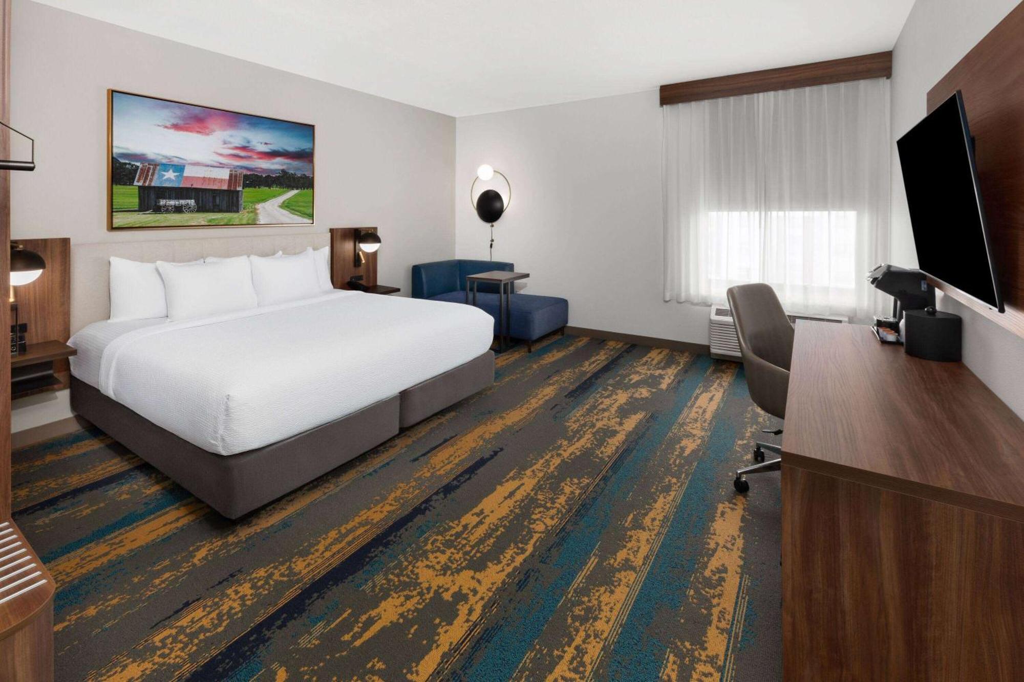 La Quinta Inn & Suites By Wyndham San Antonio At The Rim エクステリア 写真